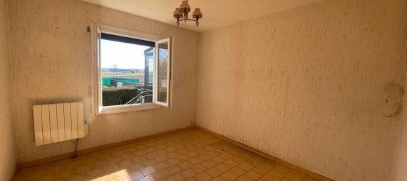 3 bedrooms House in Tavers, France No. 49869 6