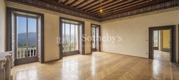 Edificio de 24 dormitorios en Santa Giuletta, Italy No. 175505 8