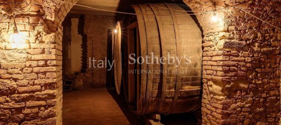 Edificio de 24 dormitorios en Santa Giuletta, Italy No. 175505 30