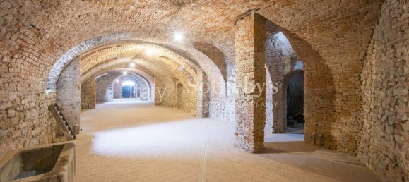 Edificio de 24 dormitorios en Santa Giuletta, Italy No. 175505 29