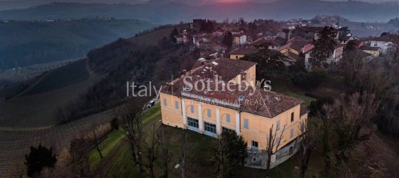 Edificio de 24 dormitorios en Santa Giuletta, Italy No. 175505 10