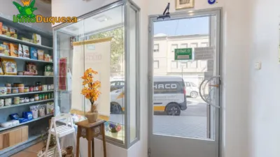 Propiedad comercial en Granada, Spain 45 m² No. 104227