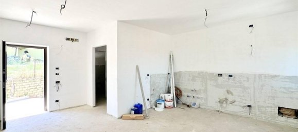 Villa de 2 habitaciónes en Monte Porzio Catone, Italy No. 31735 8