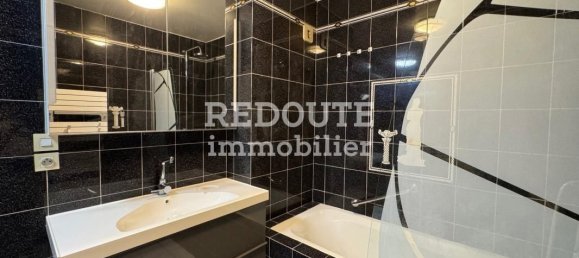 2 bedrooms Apartment in Reims, France No. 329678 10