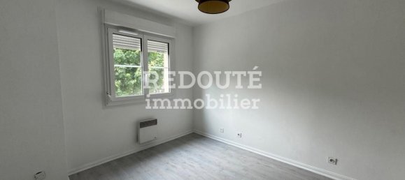 2 bedrooms Apartment in Reims, France No. 329678 12