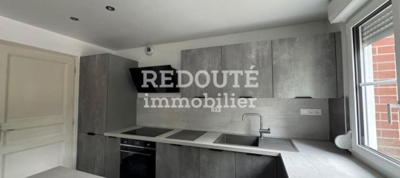2 bedrooms Apartment in Reims, France No. 329678 5