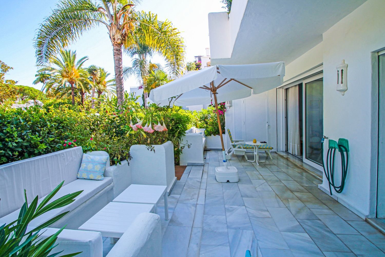 2 bedrooms Apartment in Marbella, Spain No. 106579