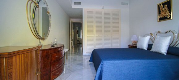 2 bedrooms Apartment in Marbella, Spain No. 106579 10