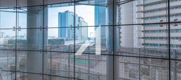 Bureau à Dubai, UAE 787.6m² No. 55808 2