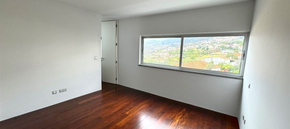 Casa de 3 dormitorios en Funchal, Portugal No. 84108 25