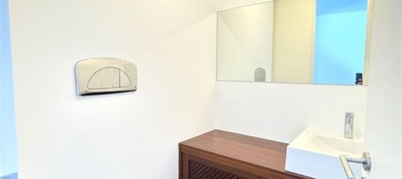 Casa de 3 dormitorios en Funchal, Portugal No. 84108 24