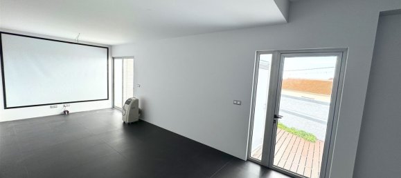 Casa de 3 dormitorios en Funchal, Portugal No. 84108 13