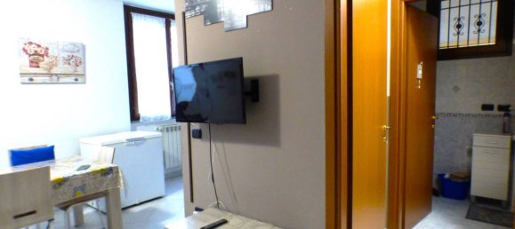 Квартира с 2 спальнями в Виньяте, Италия № 222318 11