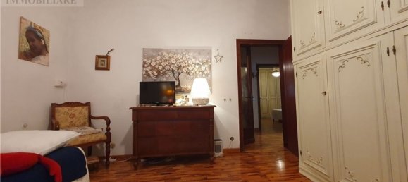 5 bedrooms Villa in Rignano sull'Arno, Italy No. 332540 14