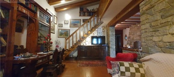 5 bedrooms Villa in Rignano sull'Arno, Italy No. 332540 2