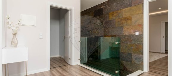 4 غرف نوم منزل في Corroios, Portugal رقم 171637 29