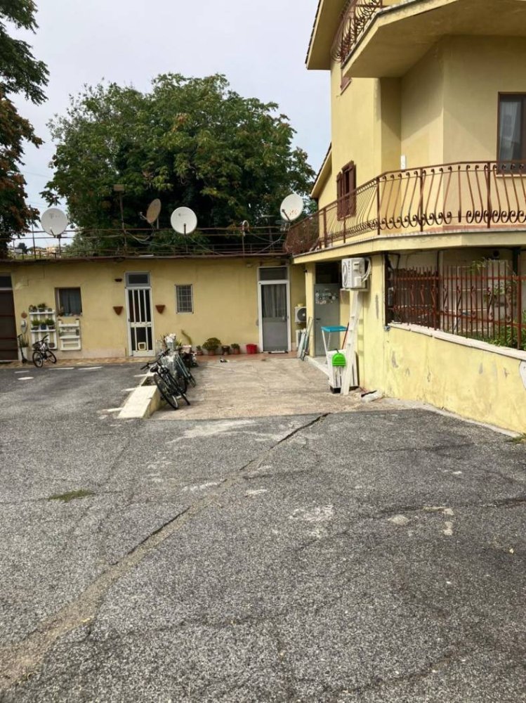 Apartamento de 1 dormitorio en Rome, Italy No. 386963