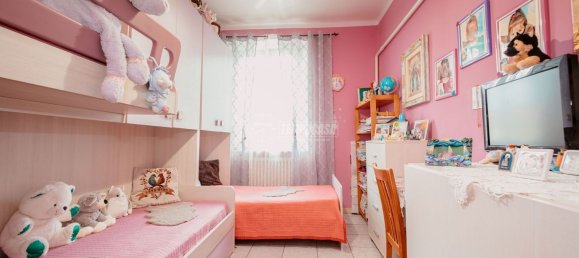 3 rooms Apartment in Voghera, Italy No. 233508 7