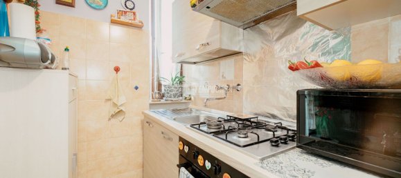 3 rooms Apartment in Voghera, Italy No. 233508 4