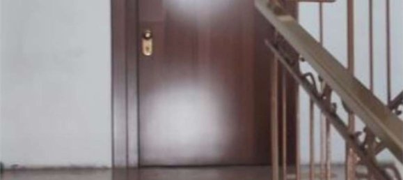 2-salle Appartement à Taranto, Italy No. 66557 2