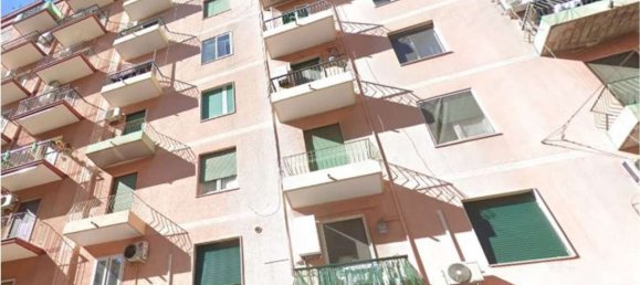 2-salle Appartement à Taranto, Italy No. 66557 19