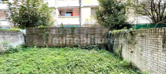 1 bedroom Apartment in Bologna, Italy No. 29253 3