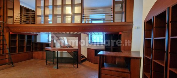 2غرفة عقار تجاري في Palazzolo sull'Oglio, Italy رقم 148899 9