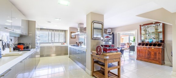 5 chambres Penthouse à Marbella, Spain No. 34160 14