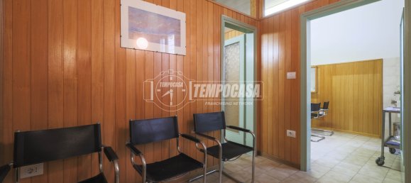 1 bedroom Apartment in Imola, Italy No. 323085 15