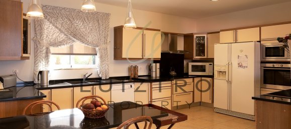 4 bedrooms House in Calheta, Portugal No. 117923 5