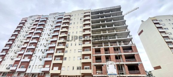 Apartamento de 2 dormitorios en Corroios, Portugal No. 158734 31