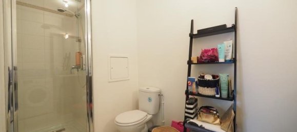 1 bedroom Apartment in Bois-d'Arcy, France No. 183749 4