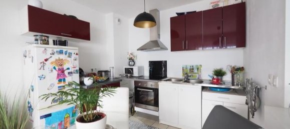 1 bedroom Apartment in Bois-d'Arcy, France No. 183749 2