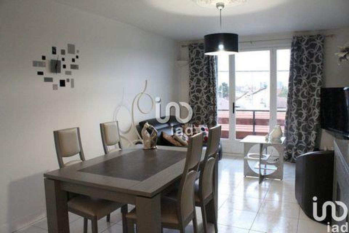 2 chambres Condo à Drancy, France No. 35651