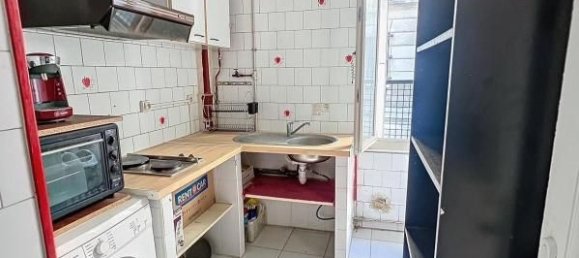 1 bedroom Apartment in Paris, France No. 178701 4