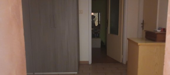 5 rooms House in Farindola, Italy No. 303085 8