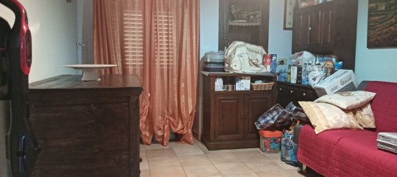 5 rooms House in Farindola, Italy No. 303085 4