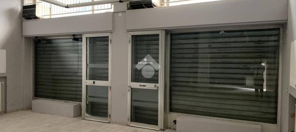 Gewerbliche Immobilie in Milan, Italy 95m², Nr. 341831 5