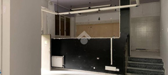 Gewerbliche Immobilie in Milan, Italy 95m², Nr. 341831 13