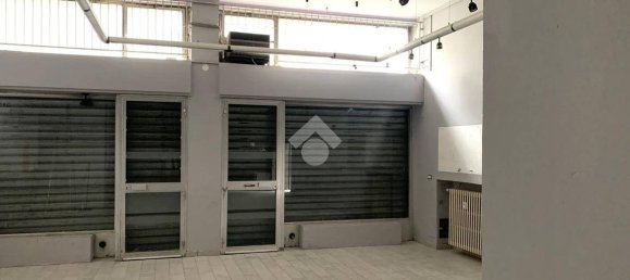 Gewerbliche Immobilie in Milan, Italy 95m², Nr. 341831 27
