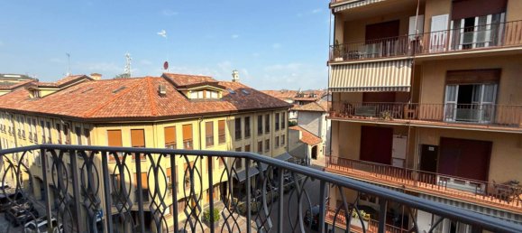 Apartamento T3 em Alba, Italy N.º 290812 10