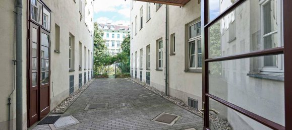 2 rooms Apartment in Neubau, Austria No. 171880 5