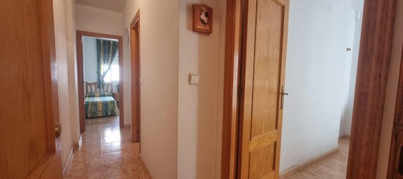 Apartamento T2 em Torrevieja, Espanha N.º 369858 2