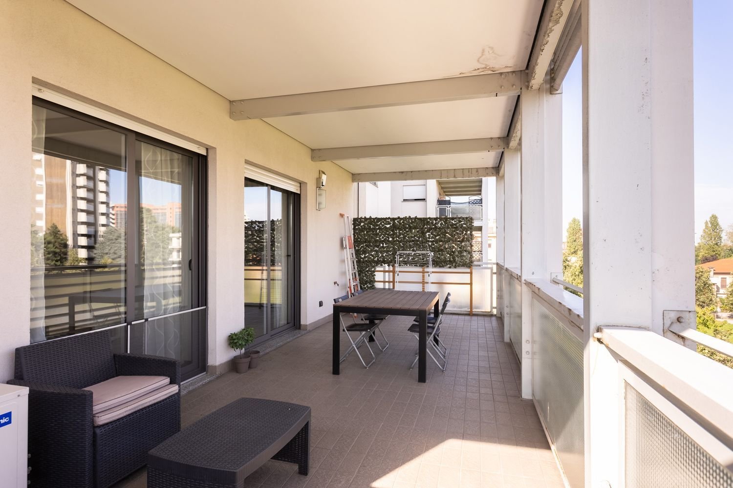 2 bedrooms Apartment in Milan, Italy No. 357775