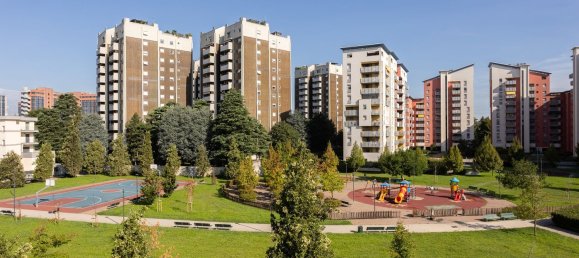 2 bedrooms Apartment in Milan, Italy No. 357775 6