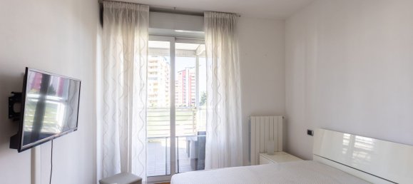 2 bedrooms Apartment in Milan, Italy No. 357775 11