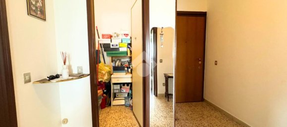 3 bedrooms Apartment in Brescia, Italy No. 142030 17