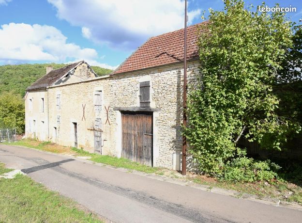 2 bedrooms House in Yonne, France No. 353306