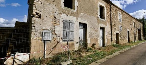 2 bedrooms House in Yonne, France No. 353306 3