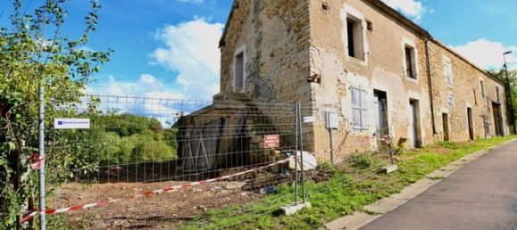 2 bedrooms House in Yonne, France No. 353306 2